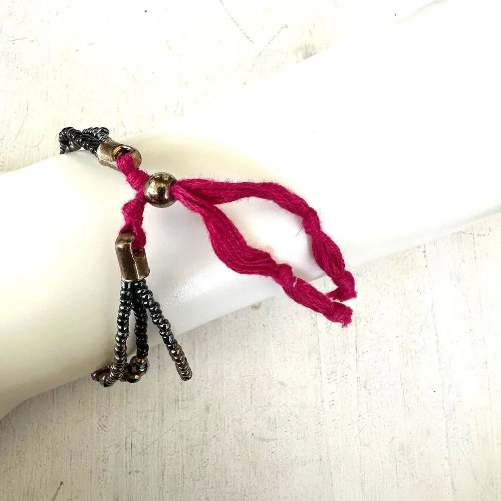Multi strand adjustable bracelet - Picture 4 of 8